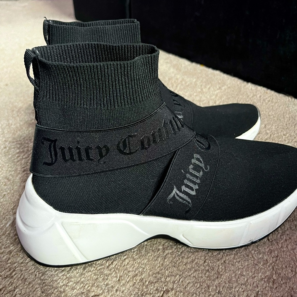 Juicy Couture Women's Ariella Knit Sneakers